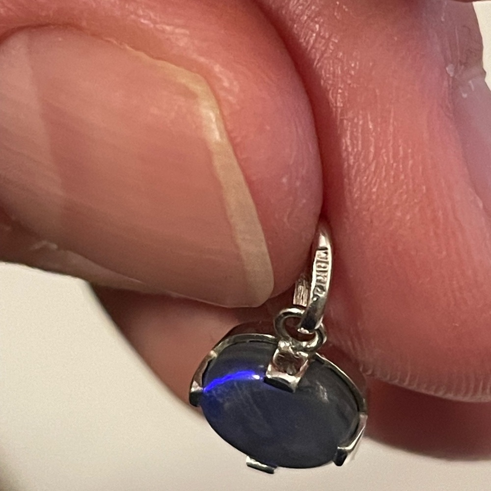 14K white gold opal Pendant - Picture 4 of 7